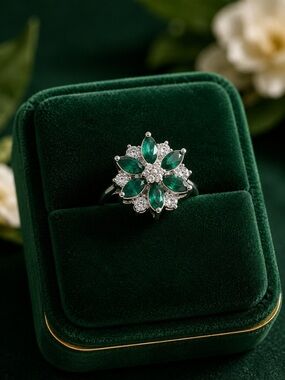Vintage Emerald Green Floral Cluster Ring Size 4.25 18K HGE Statement Jewelry